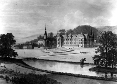 Le château des comtes d’Oultremont Le château des comtes d’Oultremont